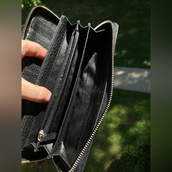 Michael Kors Black Pebbled Leather Large Zipper Wallet Wristlet Silver Hardware - Picture 15 of 17